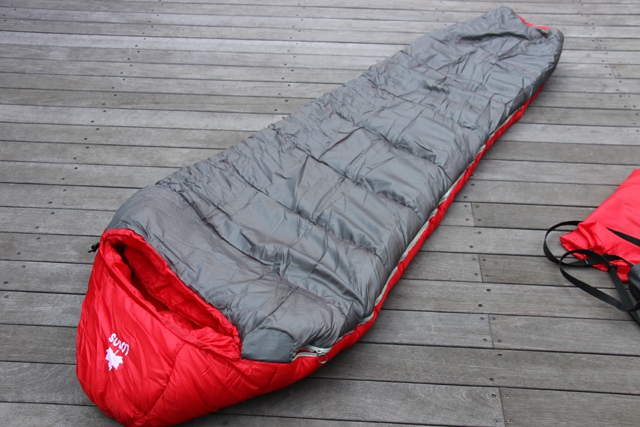 冬キャンプ用寝袋！マミー型シュラフ「ロゴス 丸洗いアリーバ・-6」を 
